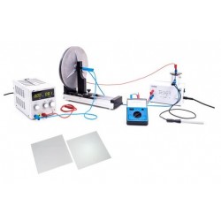 Diëlektrica in Plaatcondensatoren Experiment